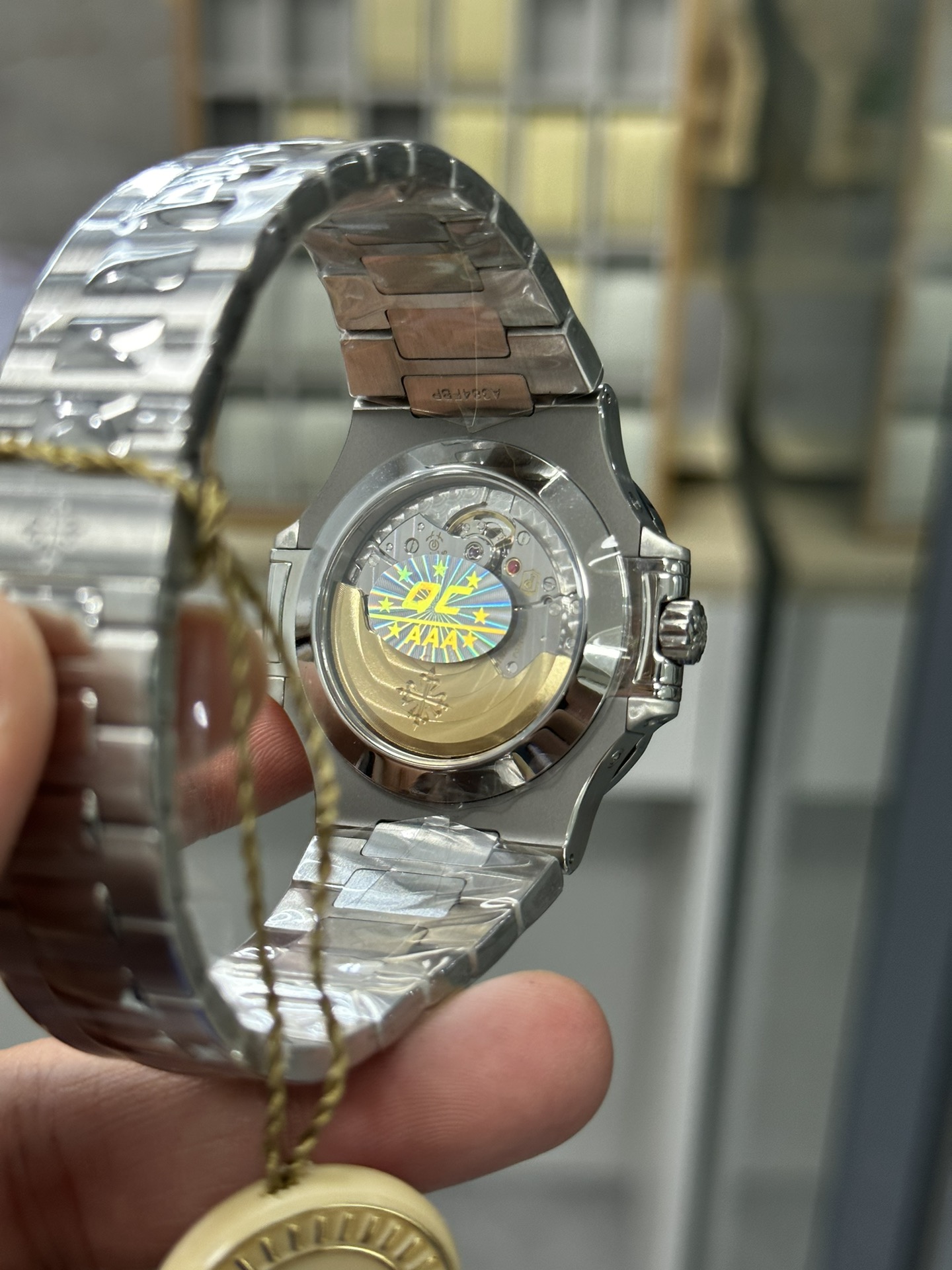 Patek Philippe Nautilus Annual Calendar White Dial 5726 1A 010