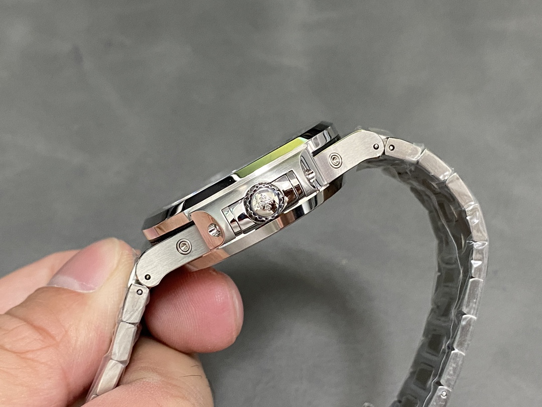 Patek Philippe Nautilus Perpetual Calendar White Gold Blue Dial 5740 1G 001 40mm