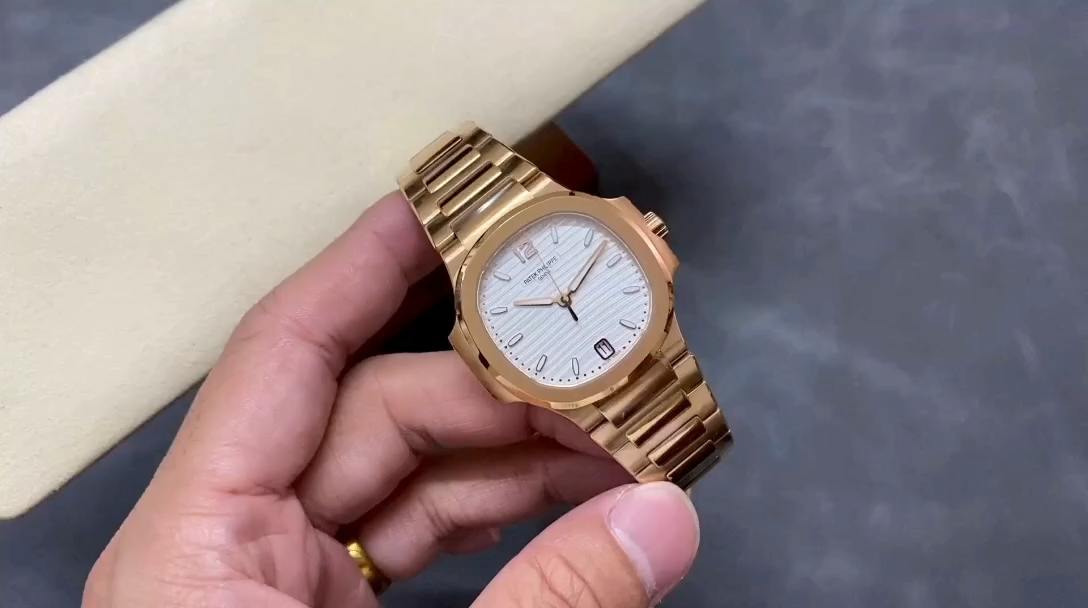 Patek Philippe Nautilus Ladies Rose Gold & Yellow Gold Silver Dial 7118 1R 001 35.2mm
