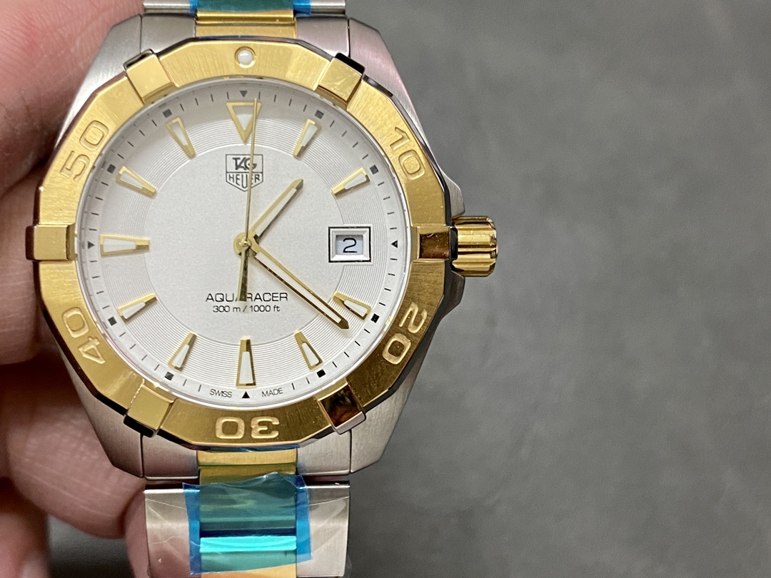Tag Heuer Aquaracer 18kt Yellow Gold Stainless Steel WAY1151.BD0912 Watch