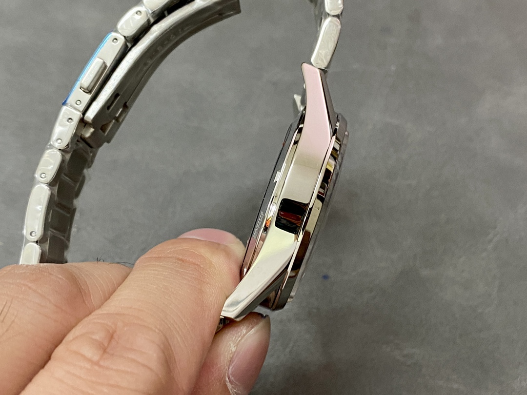 Tag Heuer Carrera Blue Dial Women's Luxury Quartz Watch WAR1112.BA0601