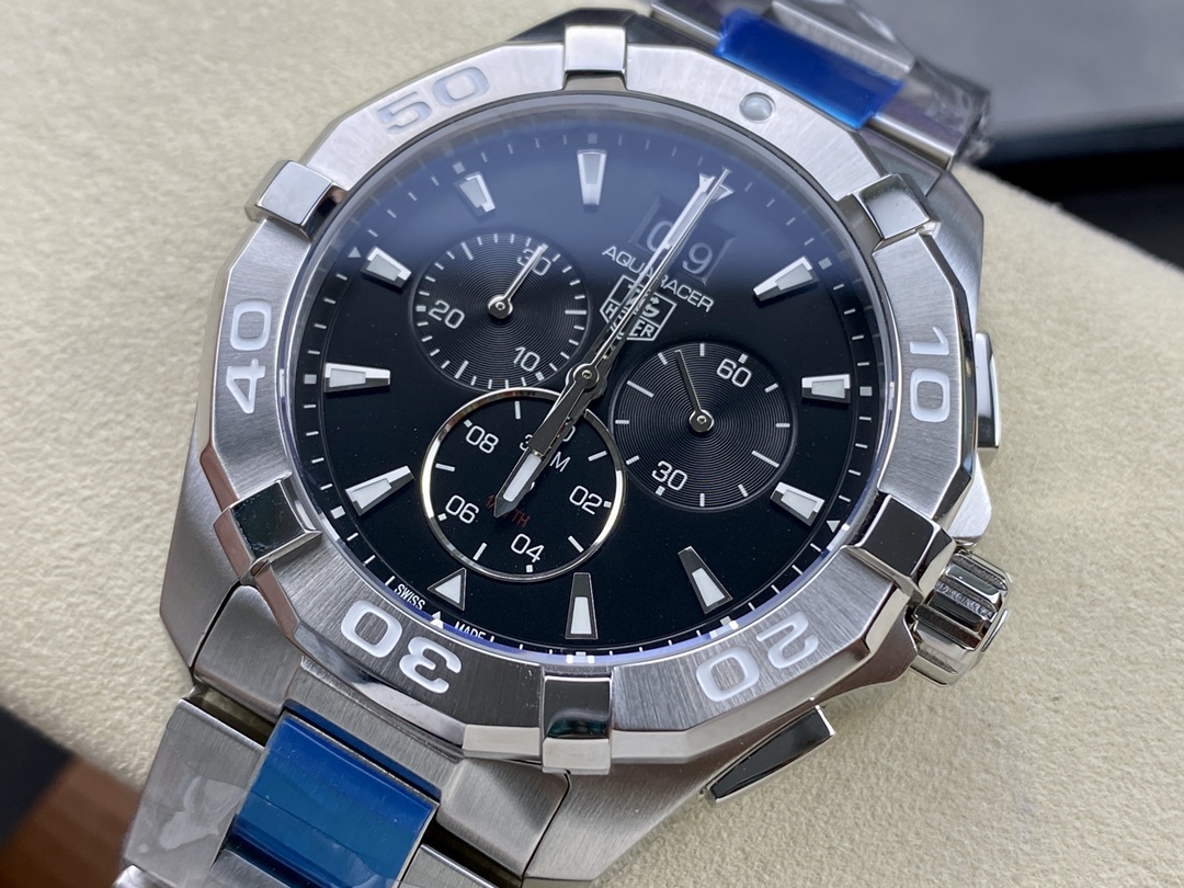Tag Heuer Aquaracer 300M Chronograph 43mm Quartz Black Dial CAY1110.BA0927