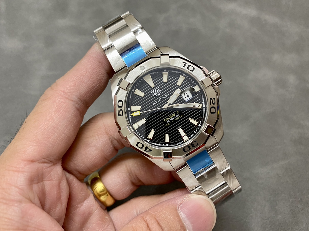 TAG Heuer Aquaracer 300 Automatic WBD2110.BA0928 Mens Watch