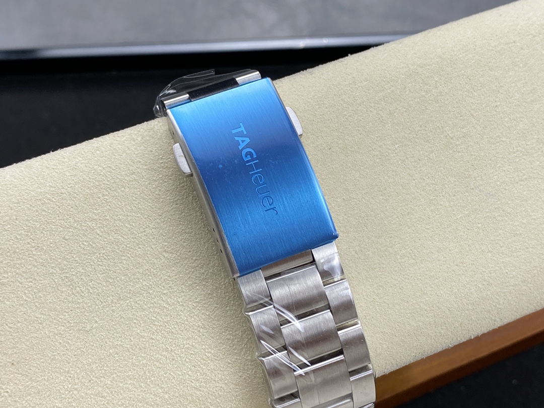 TAG Heuer Formula 1 Chronograph x Red Bull Racing CAZ101AL.BA0842 Quartz 43mm