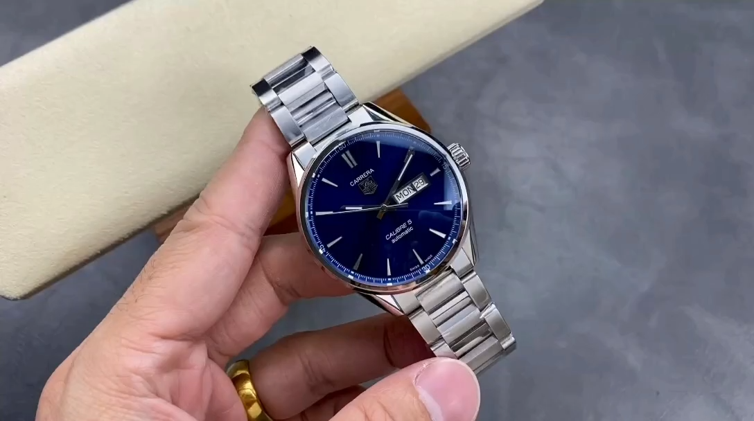 TAG Heuer Carrera Calibre 5 Automatic WAR201E.BA0723 41mm