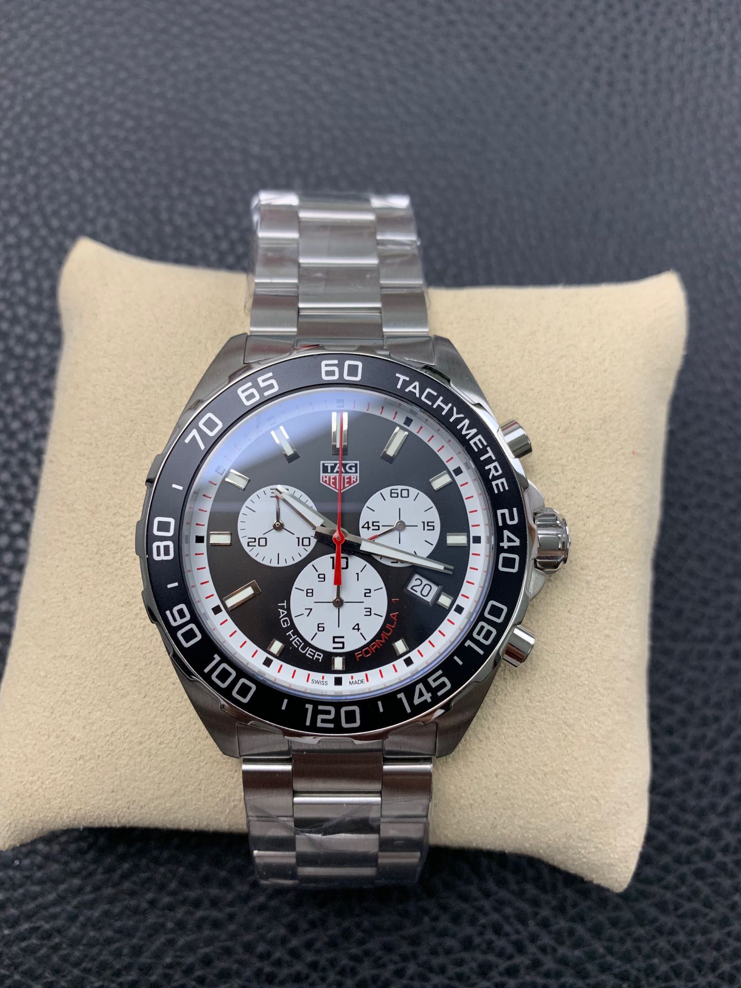 Tag Heuer Formula 1 Chronograph Black Dial CAZ101E.BA0842 Quartz 43mm