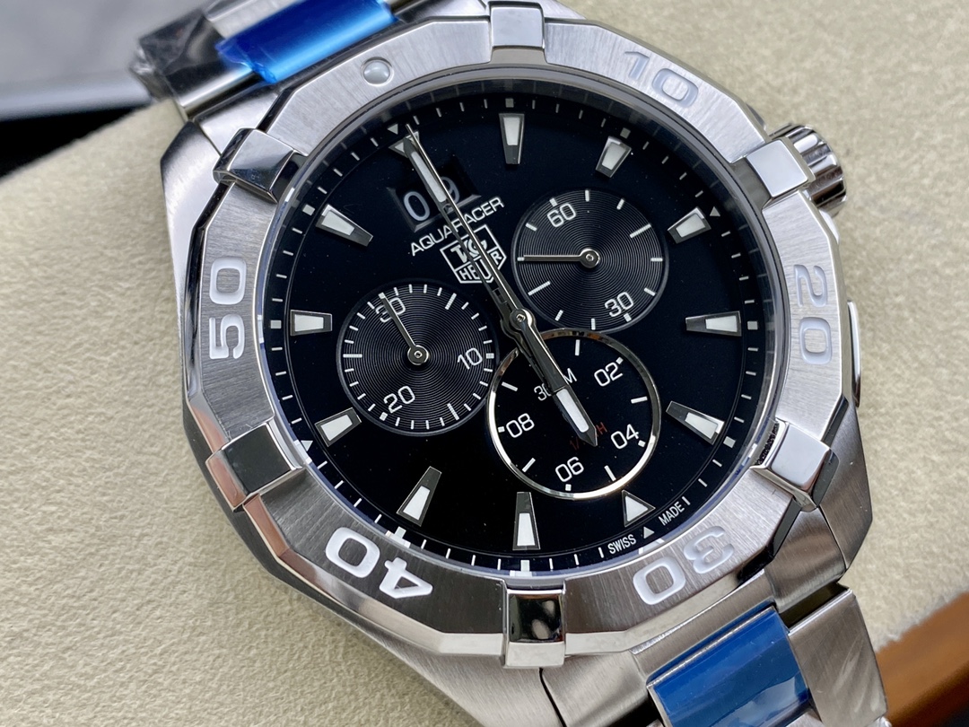 Tag Heuer Aquaracer 300M Chronograph 43mm Quartz Black Dial CAY1110.BA0927