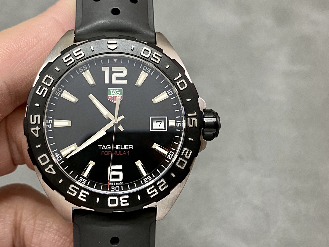 Tag Heuer Formula 1 Quartz WAZ1110.FT8023 41mm Mens Watch