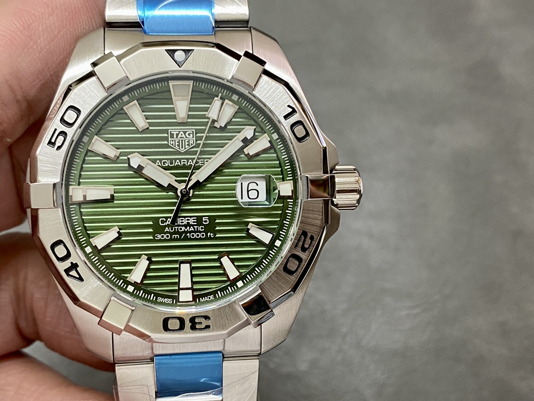 Tag Heuer Aquaracer Automatic Green WAY2015.BA0927 43mm