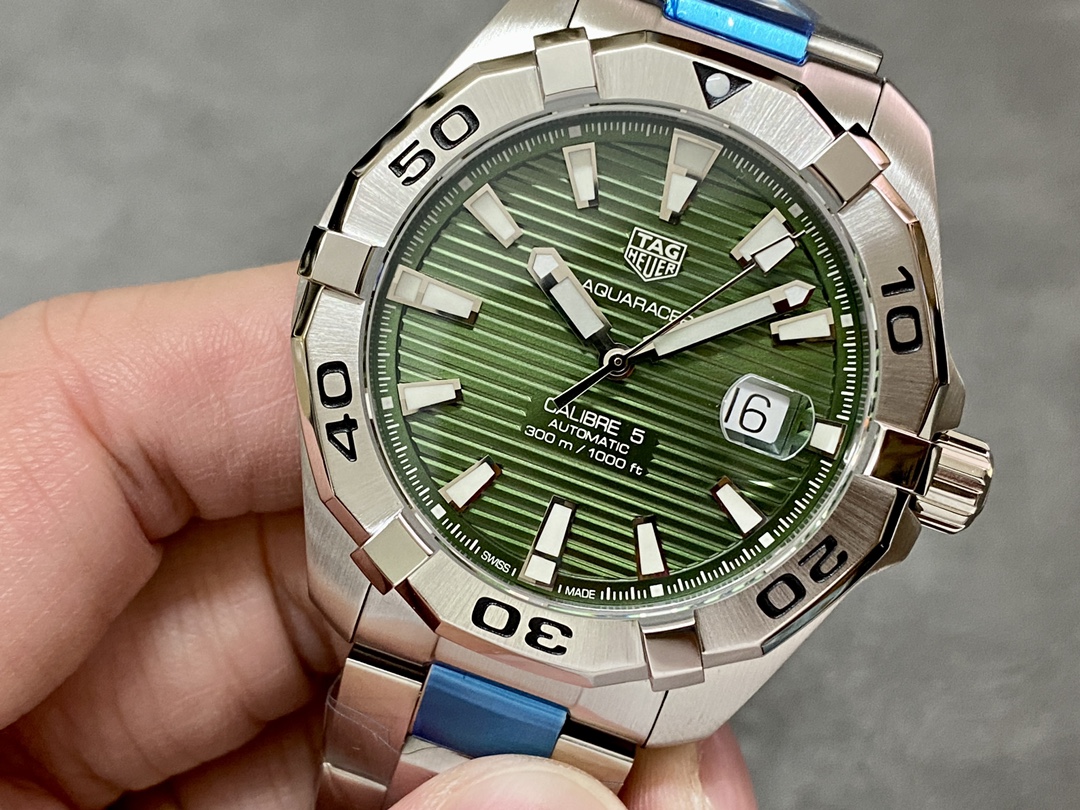 Tag Heuer Aquaracer Automatic Green WAY2015.BA0927 43mm