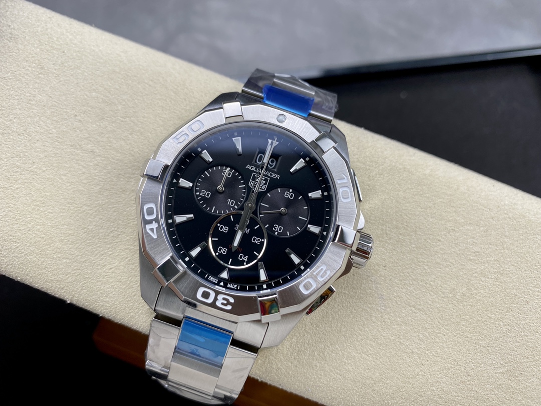 Tag Heuer Aquaracer 300M Chronograph 43mm Quartz Black Dial CAY1110.BA0927