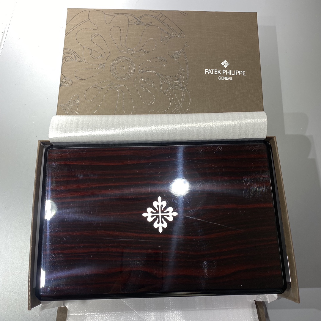 Replica Patek Philippe Watch Box