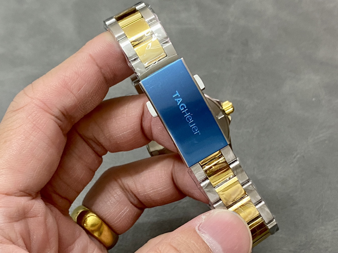 Tag Heuer Aquaracer WBD1322.BB0320 Quartz Ladies 32mm