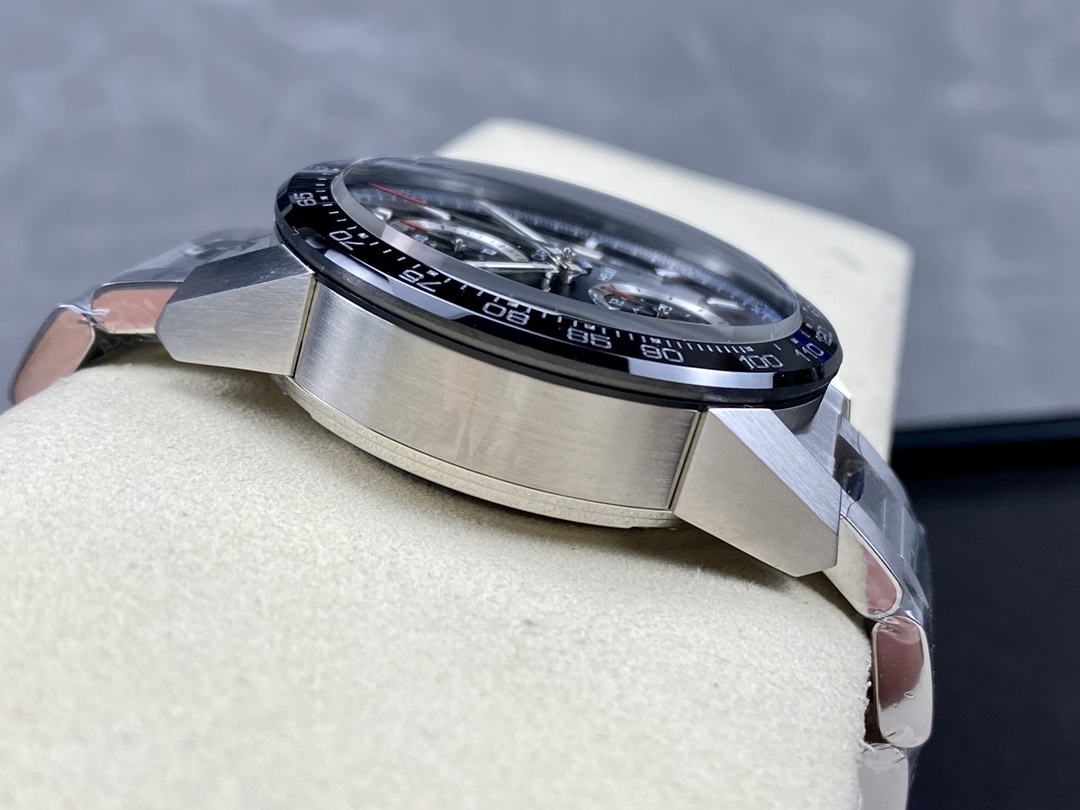 TAG Heuer Carrera Calibre Heuer 01 CAR201Z.BA0714 Automatic 43mm
