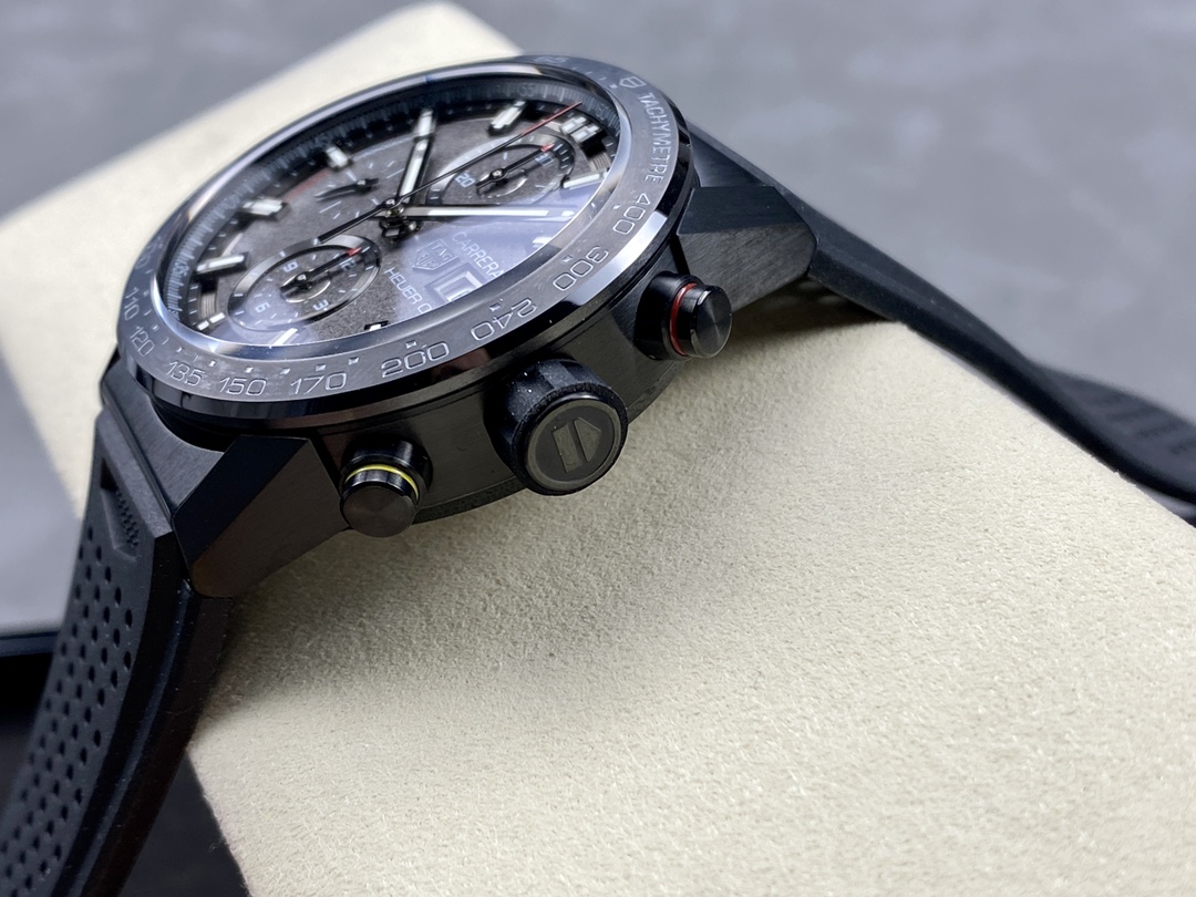 TAG Heuer Carrera Calibre Heuer 01 CAR201J.FT6087 43mm