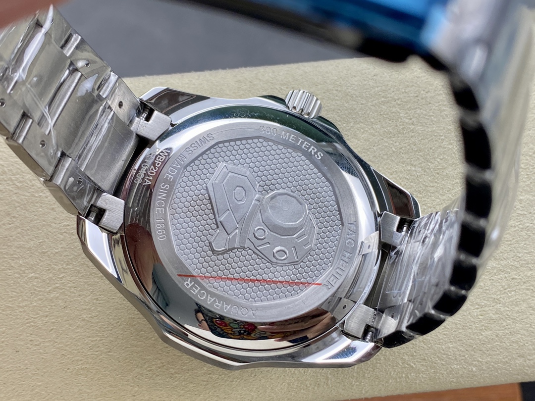 TAG Heuer Aquaracer Professional 300 WBP201A.BA0632 Automatic 43mm