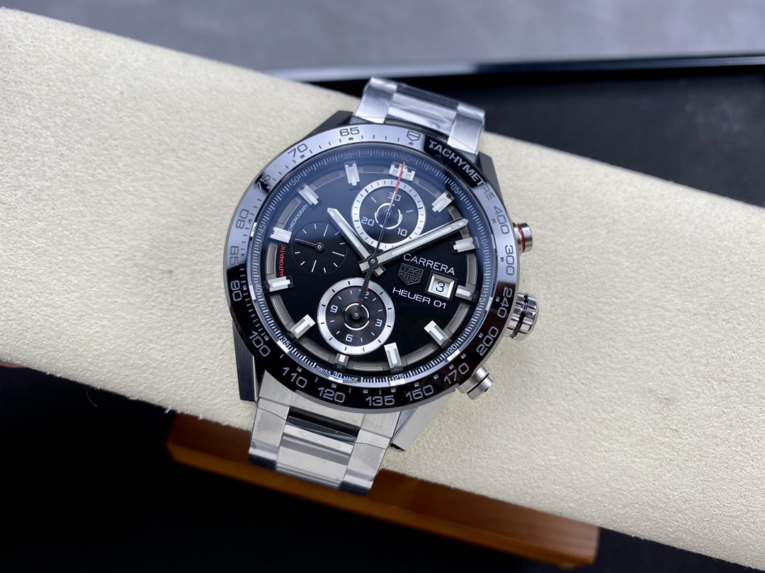 TAG Heuer Carrera Calibre Heuer 01 CAR201Z.BA0714 Automatic 43mm