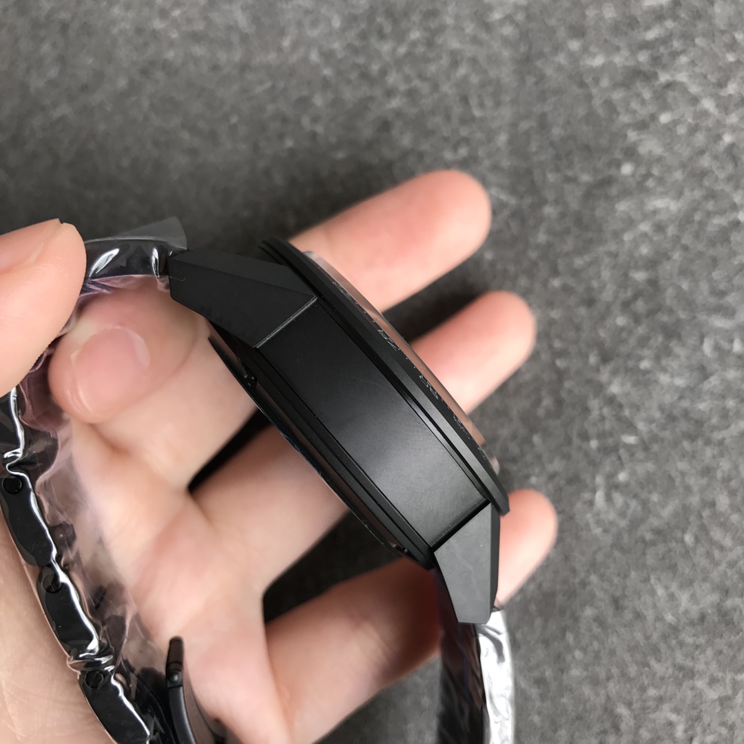 TAG Heuer Carrera Calibre Heuer 01 CAR2090.BH0729 Automatic 43mm