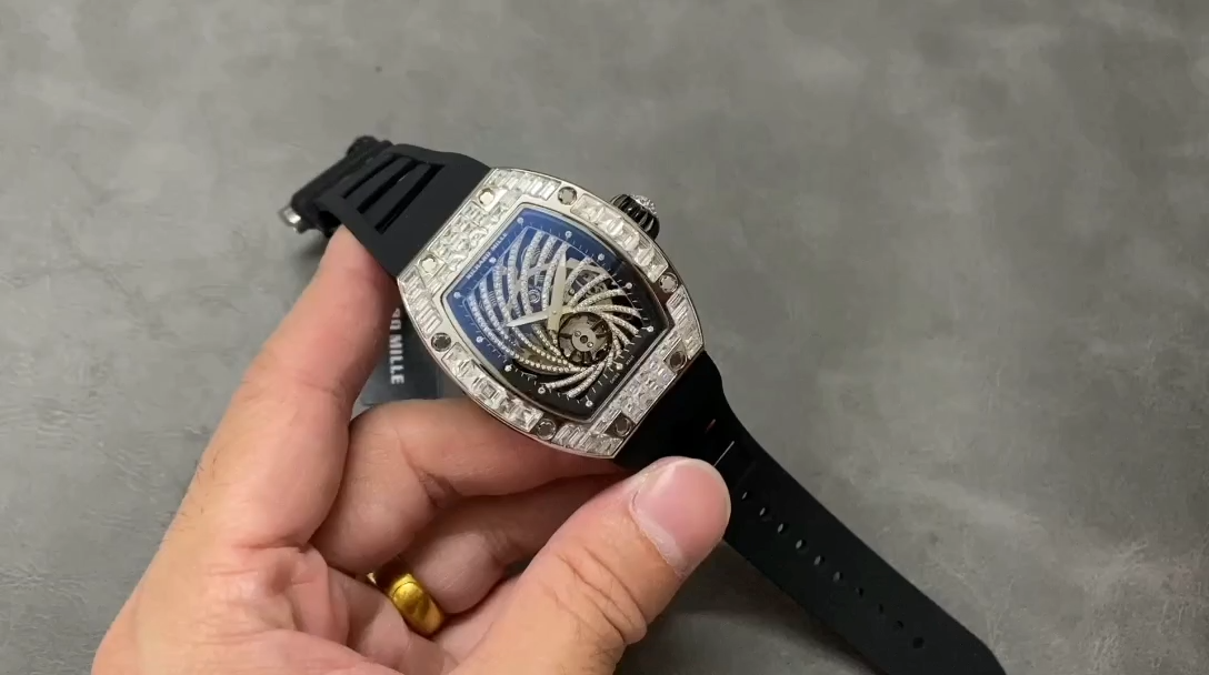 Richard Miller RM51-02 Tourbillon Diamond Twister Watch