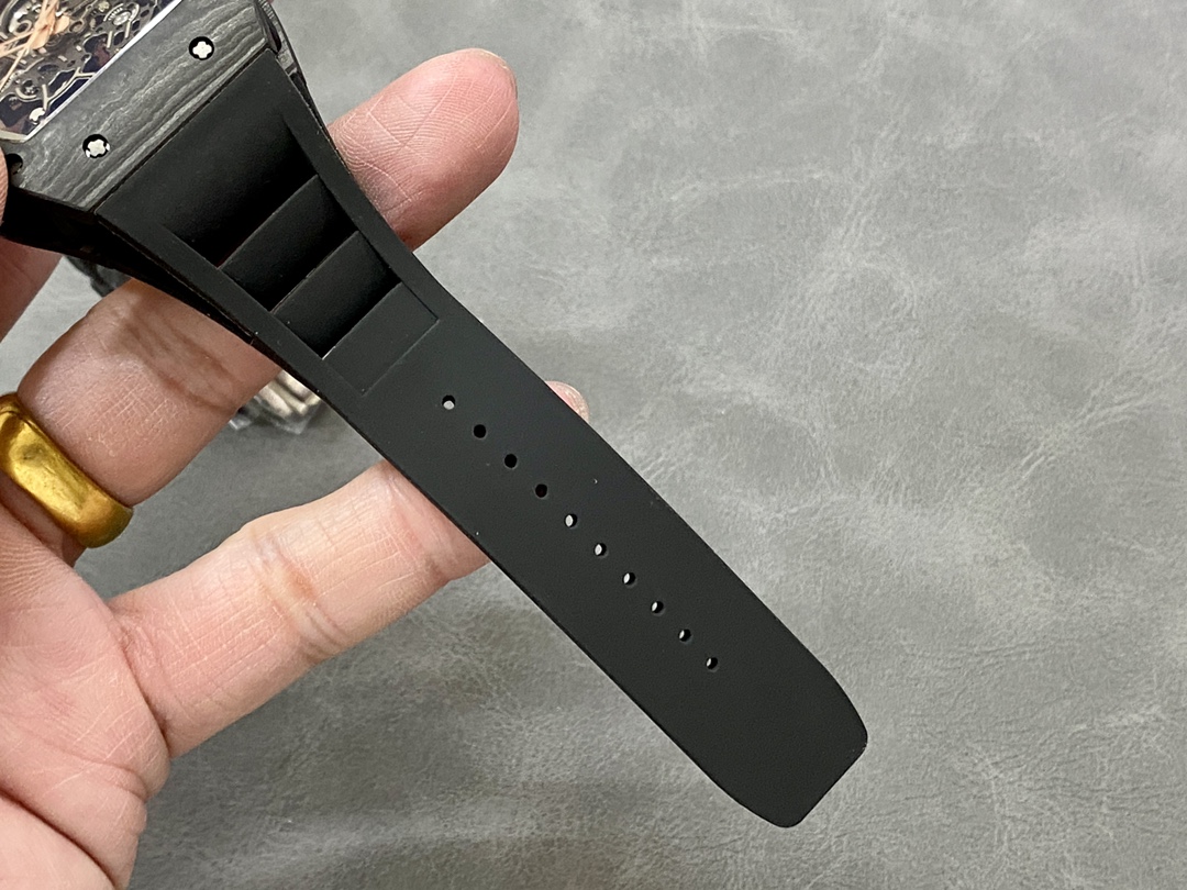 Richard Miller RM055 NTPT Carbon Fiber Black