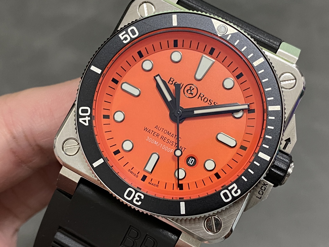 Bell Ross BR 03-92 DIVER Orange