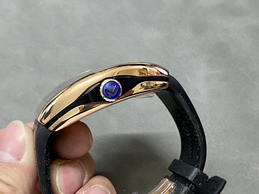 Franck Muller Vanguard Racing Automatic 45SCRCINGWHTGLD