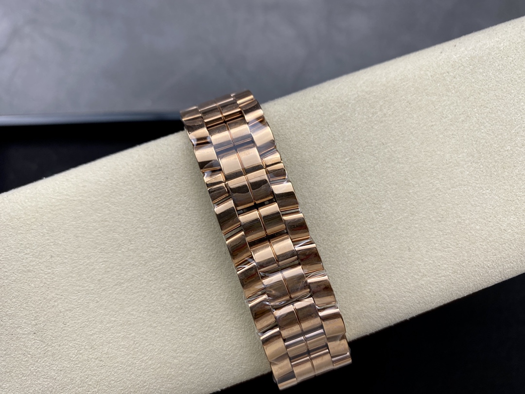 Chopard Happy Sport Rose Gold Stainless Steel 36mm 278578-6003