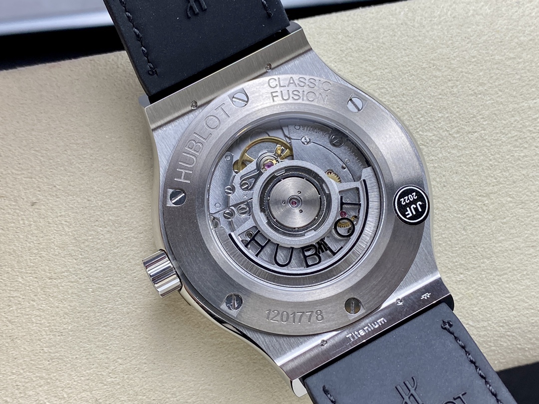 542.NX.1171.LR Hublot Classic Fusion Automatic Black