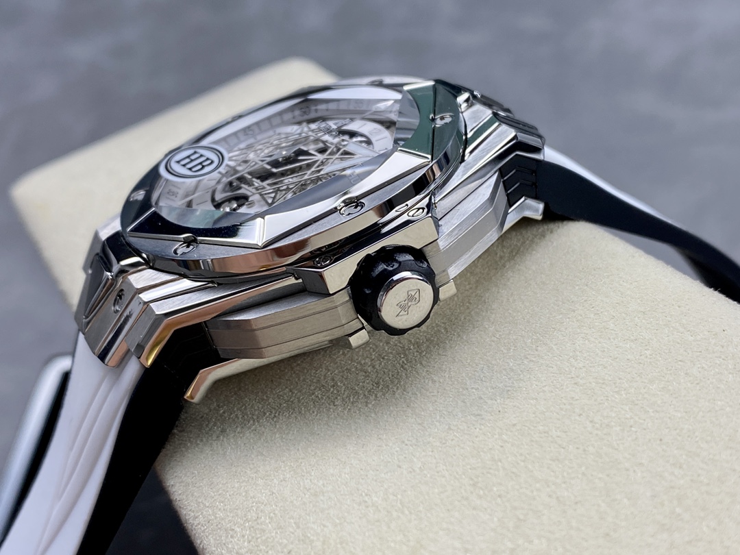 418.NX.2001.RX.1604.MXM20 Hublot Big Bang Titanium