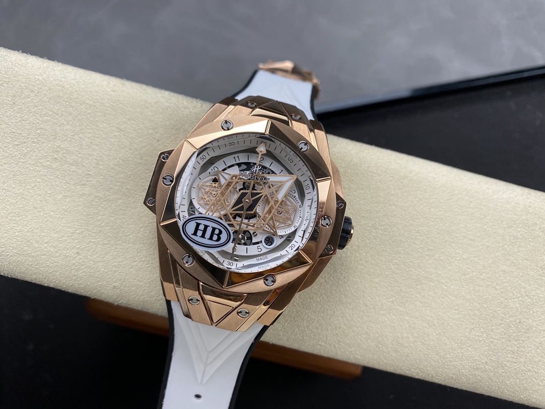 Hublot Big Bang Titanium 418.OX.2001.RX.MXM20