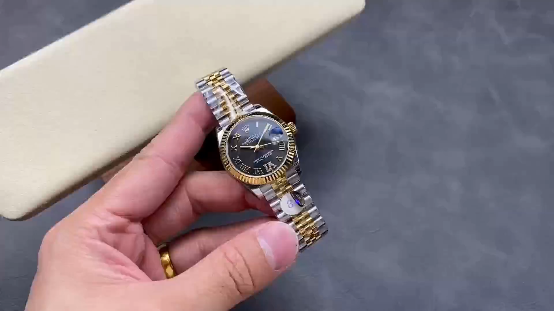 Rolex Datejust 31mm Stainless Steel and Yellow Gold 278273 0018 Grey VI Roman Jubilee