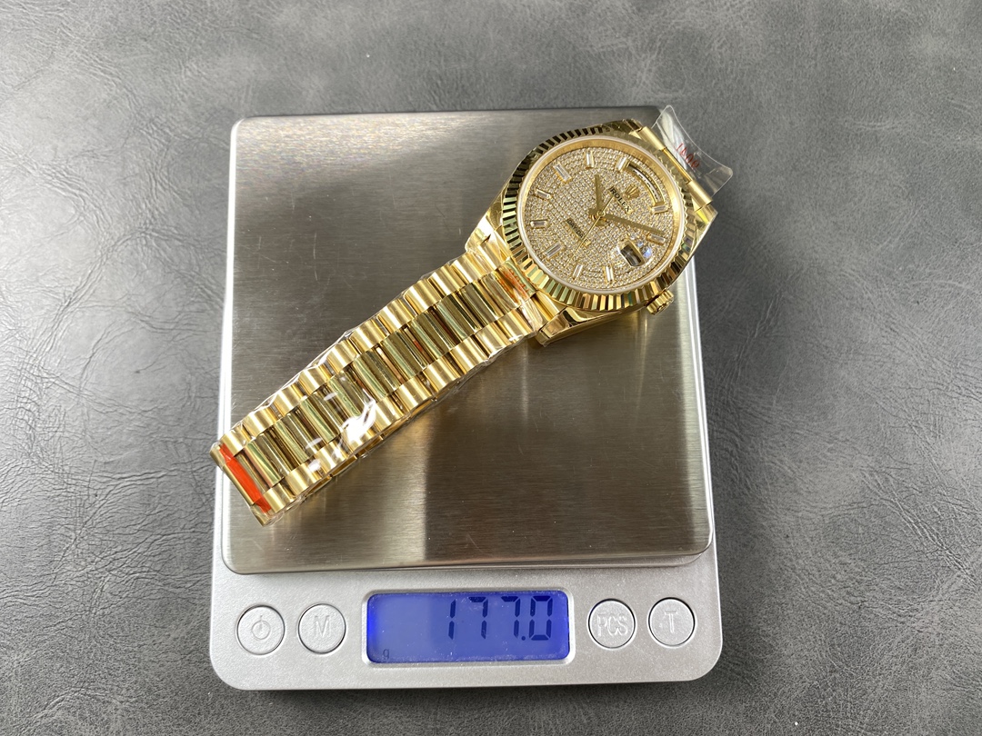 Rolex Day Date 40 Yellow Gold Pave Diamond Dial M228238 0054 Men's Watch