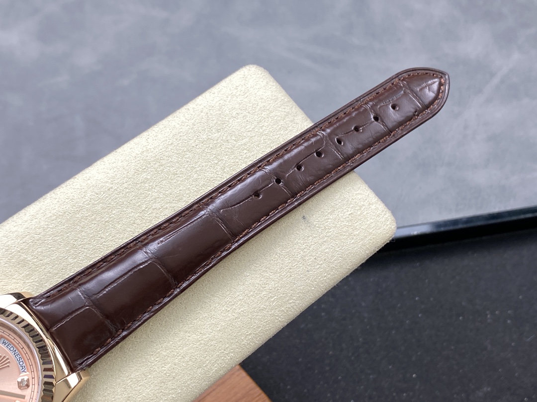 Rolex Day Date 36 Yellow Gold Case 118135 0101 Brown Leather Watch