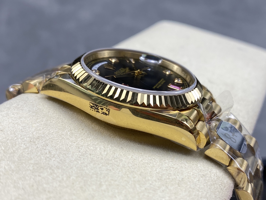Rolex Day Date 118238 Black Diamond Dial Fluted Bezel 36mm Mens Replica Watch