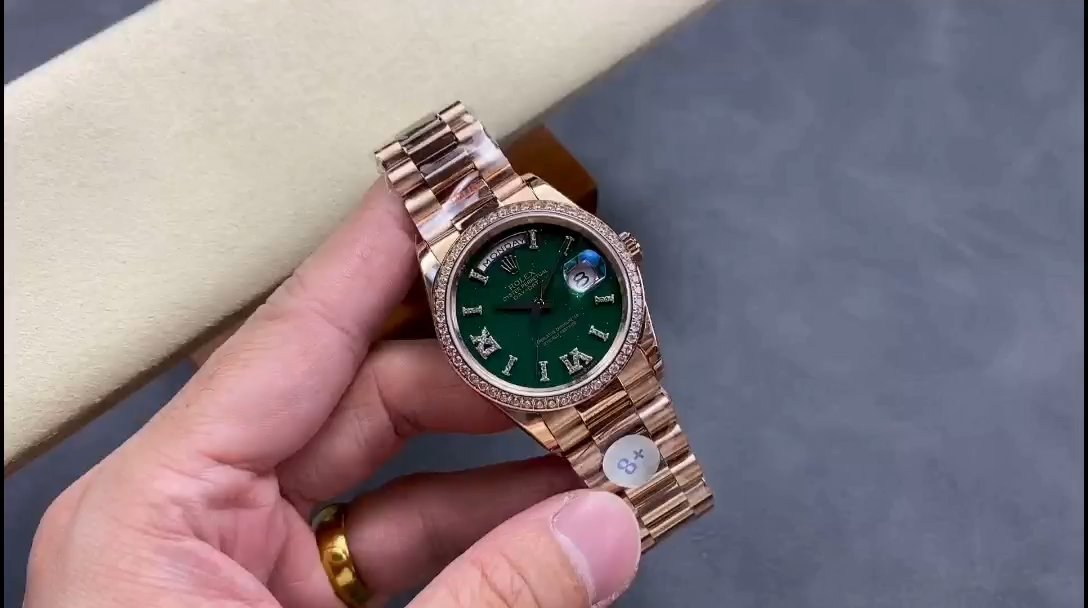 Rolex Day Date Oyster 36 mm Everose Gold Diamonds Bezel M128345RBR 0068