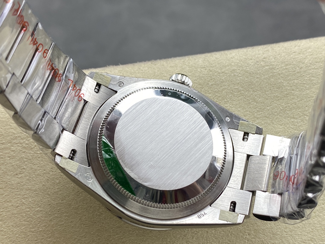 Rolex Day-Date 228396TBR 0030 Ice Blue Dial Platinum Diamond Bezel 40mm Mens Replica Watch