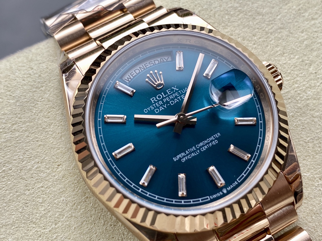Rolex Day Date Oyster 36 mm Everose Gold Blue Green Dial M128235 0085