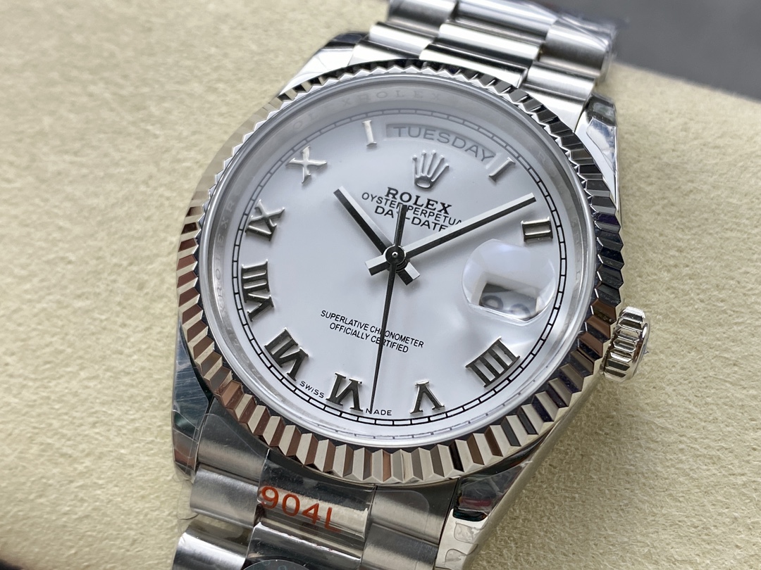 Rolex Day Date 36 White Dial Platinum President Bracelet m128236 0017
