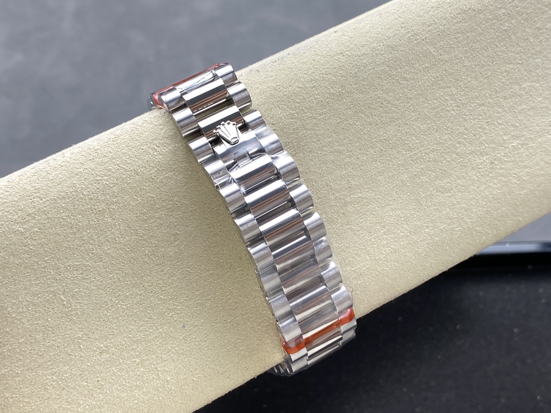 Rolex Day Date 36 White Dial Platinum President Bracelet m128236 0017