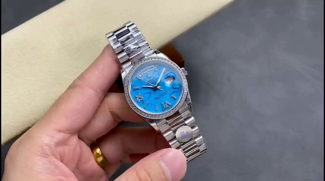Rolex Day Date 36 Platinum Turquoise Diamond-Set Roman Dial Diamond Bezel m128396tbr 0016