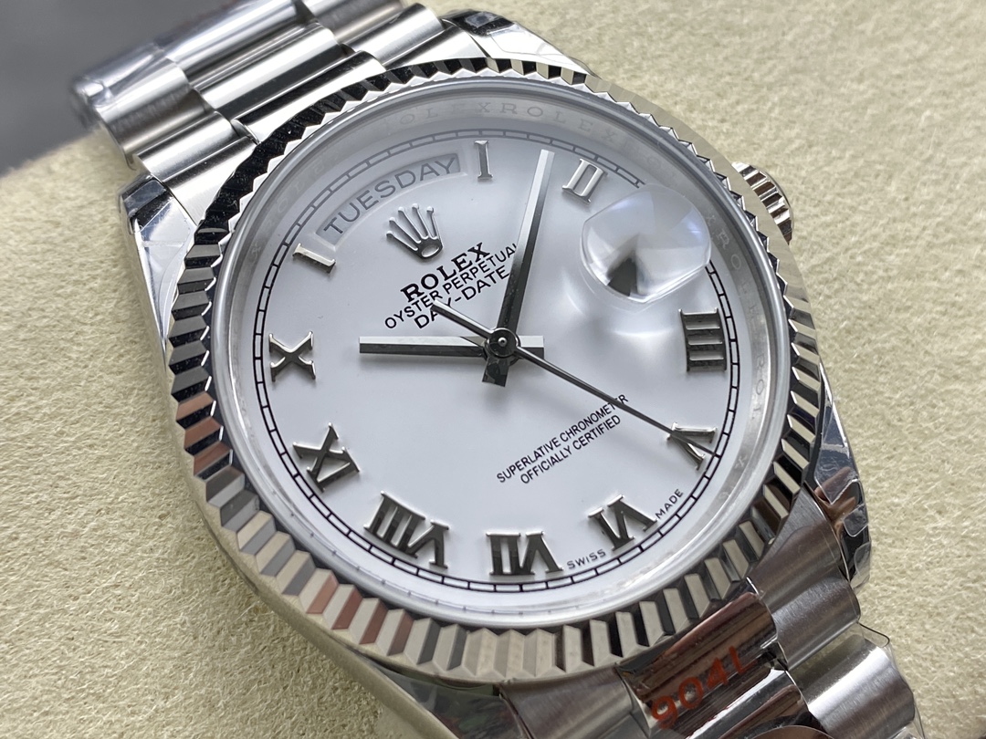 Rolex Day Date 36 White Dial Platinum President Bracelet m128236 0017