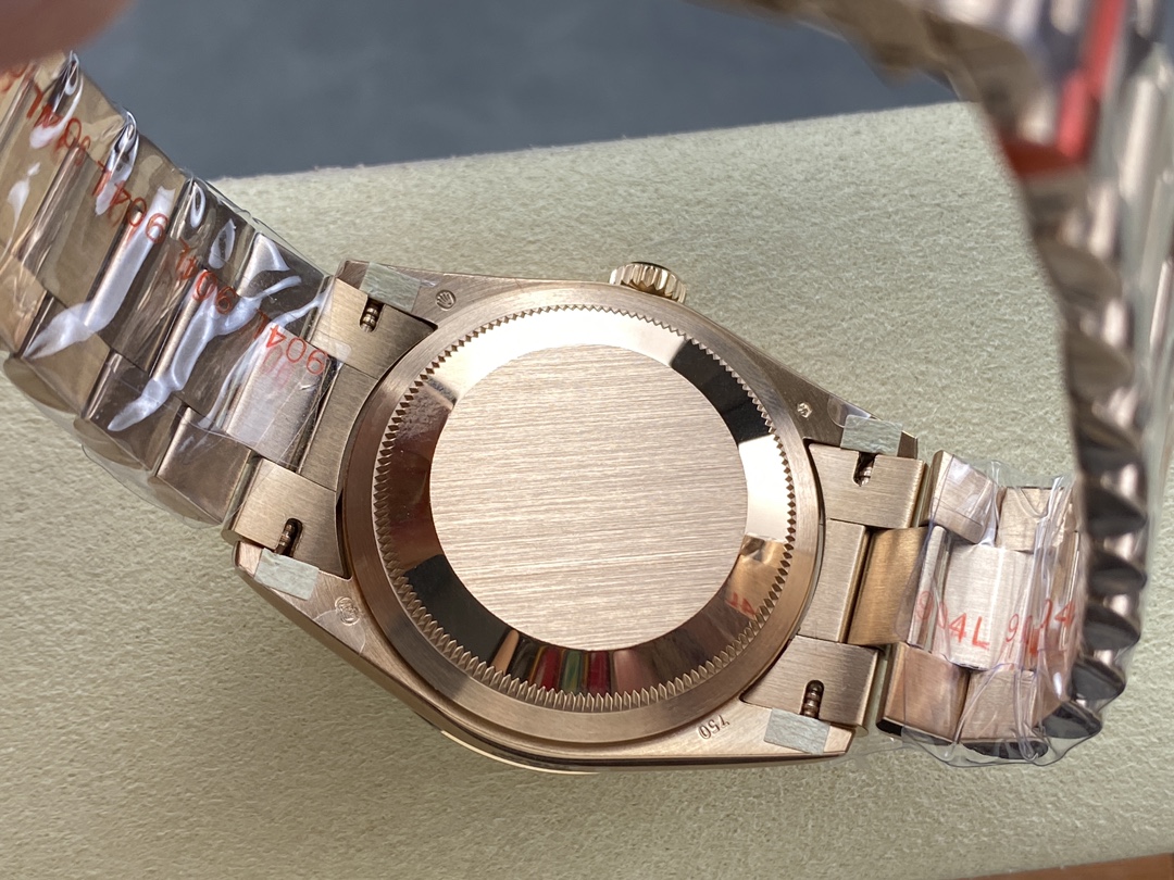 Rolex Day-Date 128235 Everose Gold MOP Dial 36MM Unisex Replica Watch