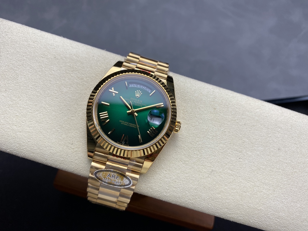 Rolex Day Date 40 Yellow Gold Green Ombre Dial M228238 0069 Replica