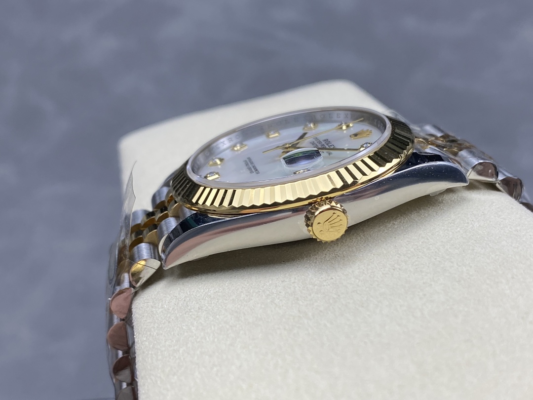 Rolex Datejust 126333 0018 41mm White Mother of Pearl Diamond Dial Men's Watch