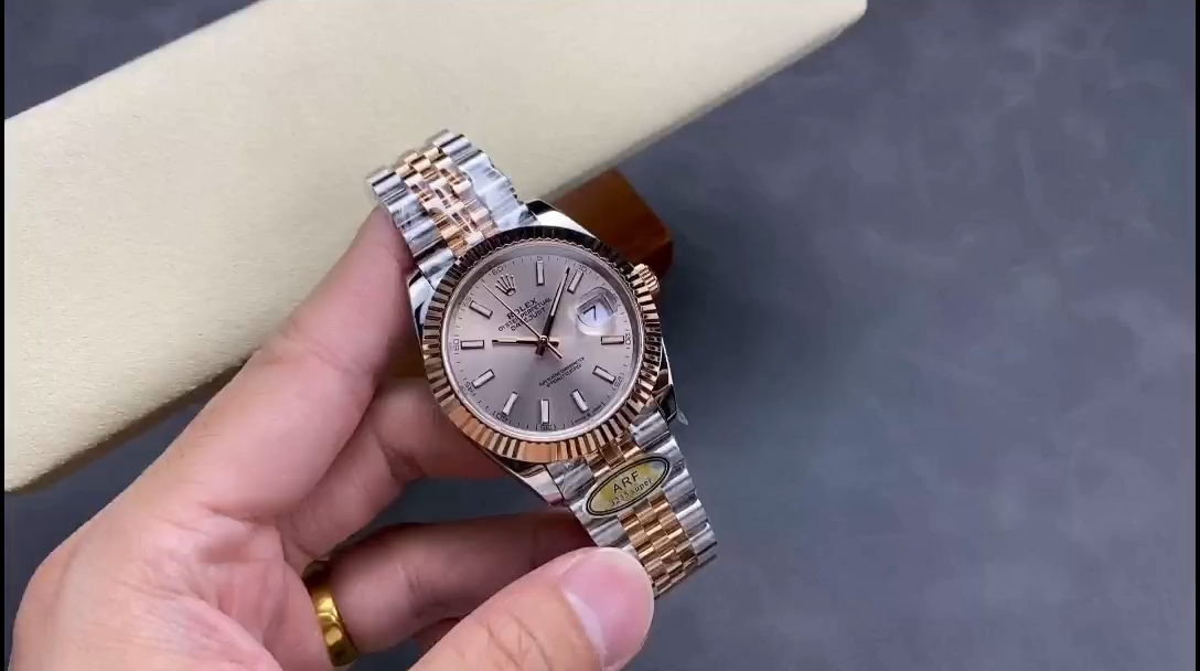 Rolex Datejust 41mm Two Tone Rose Gold Jubilee Band Sundust Index Dial 126331 0010