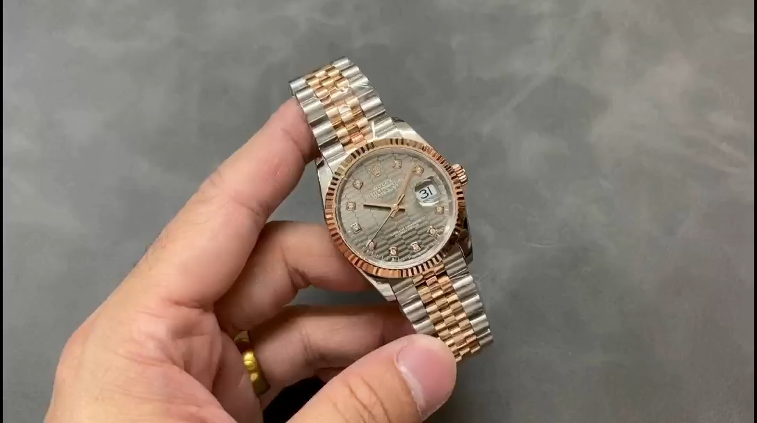 Rolex Datejust 36 18K Everose Gold Fluted Bezel 126231 0041 Unisex Watch