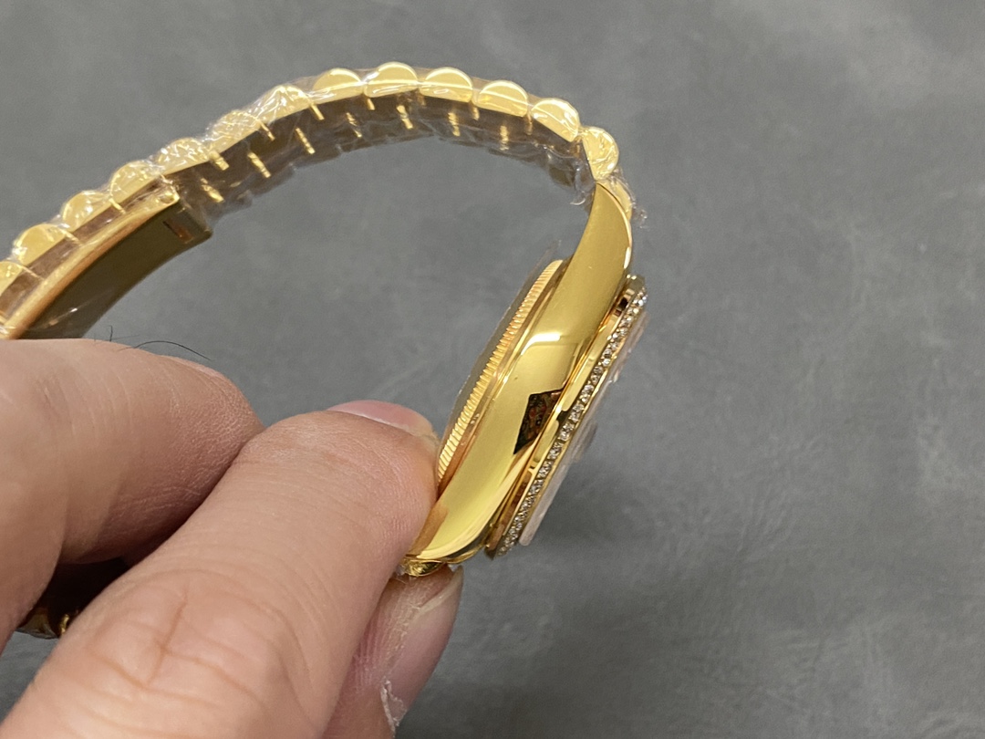 Rolex Datejust 31 Yellow Gold Silver Diamond Dial Diamond Bezel M278288RBR 0028 Women's Watch