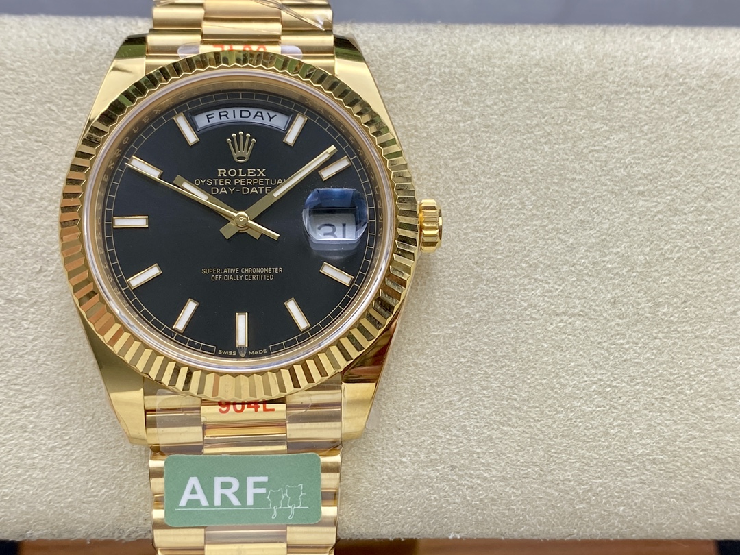 Rolex Day Date 40mm Yellow Gold President Black Dial m228238 0067