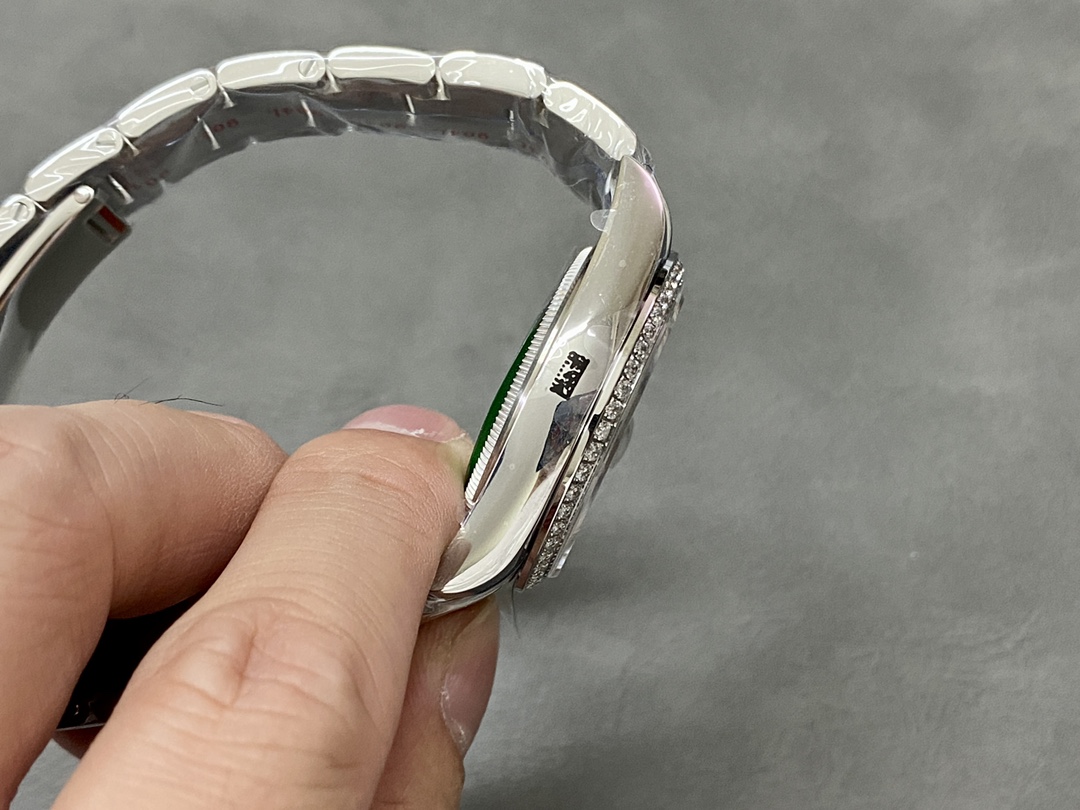 Rolex Datejust 36 White Gold & Diamonds Mint Green Dial M126284RBR 0044 Women's Watch