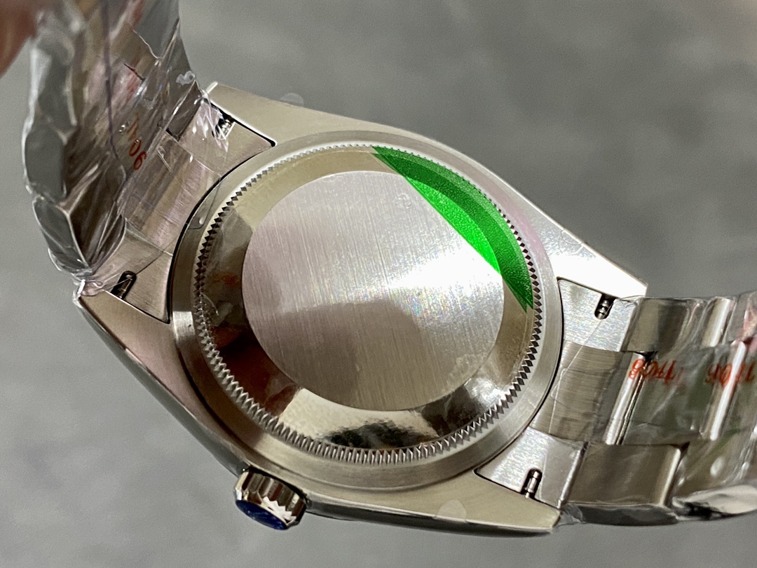 Rolex Datejust 36 White Gold & Diamonds Mint Green Dial M126284RBR 0044 Women's Watch